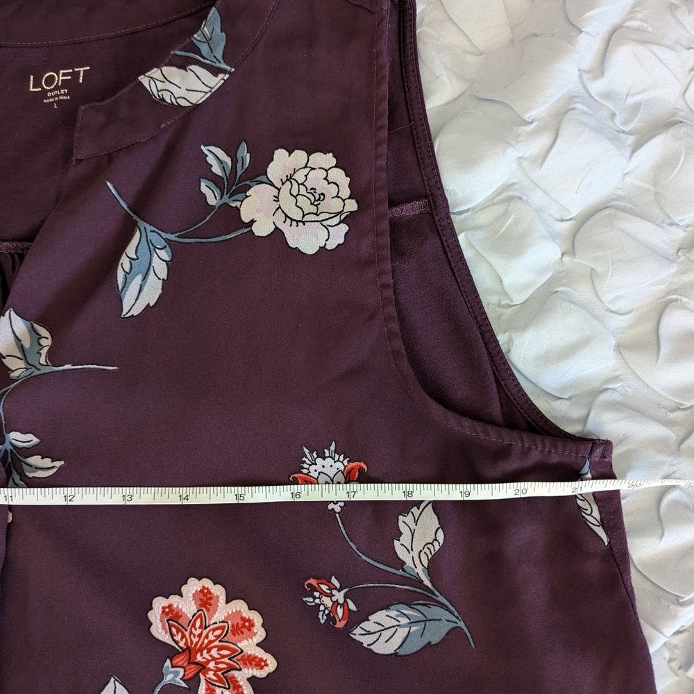 Floral Sleeveless Top - Purple - Picture 6 of 7